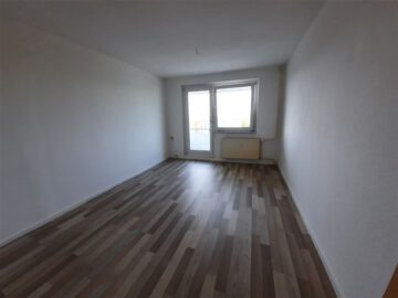 4-Zimmer-Wohnung mit Balkon, 01979 Lauchhammer, Etagenwohnung